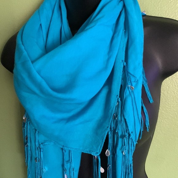 Large Square scarf - Picture 2 of 7